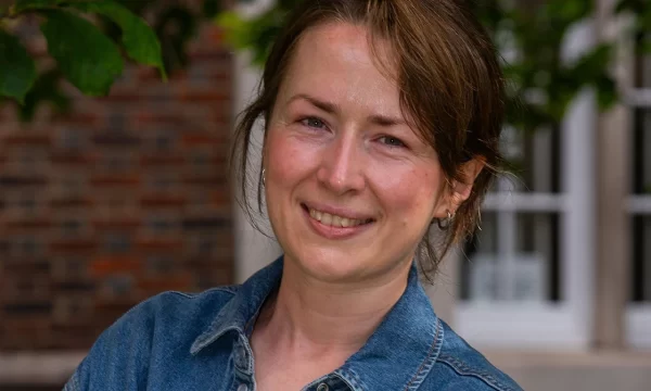 Fiona Packe_ New Head_ Gardener_ Regents_ Park_resized.jpg