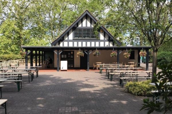 broadwalk-cafe-in-the-park